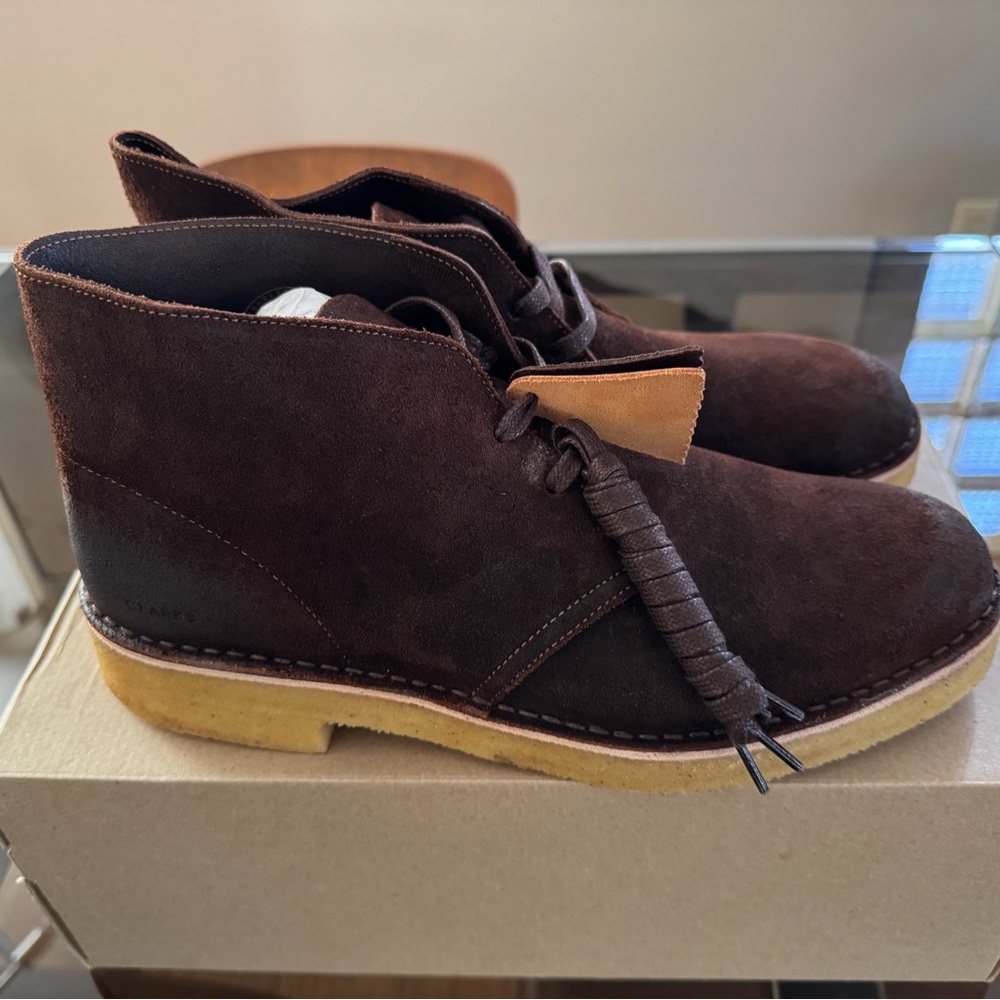 Clarks Mens Dark Brown Desert Boots 221 -  New in Box
